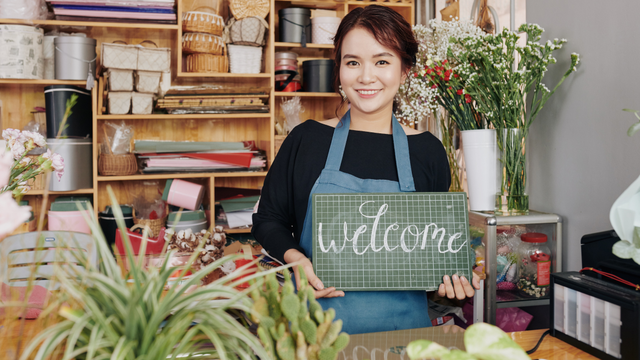 Alberta introduces two new immigration programs that’ll benefit business owners. 
