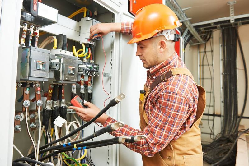 electrician helper jobs toronto