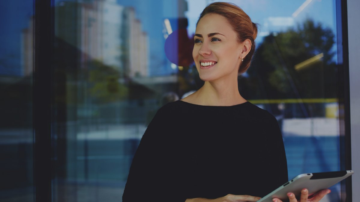  Discover how you can start working in Canada 6 months from now with these incredible Canadian work permit programs. 
