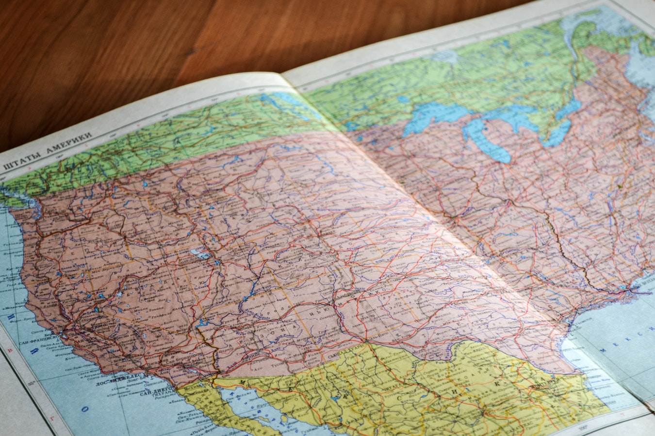 Discover Canada’s Different Regions Discover Canada’s Different Regions