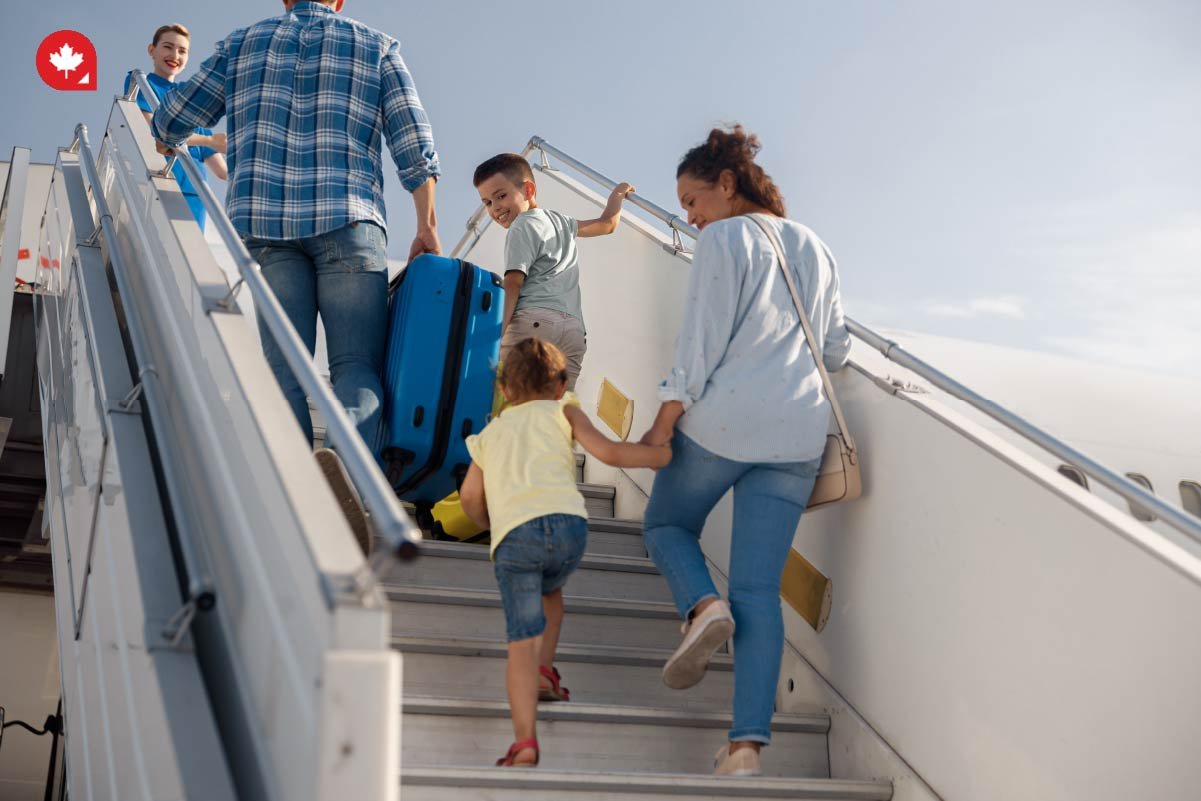 Moving to Canada | Why Fall is a Good Time to Move to Canada