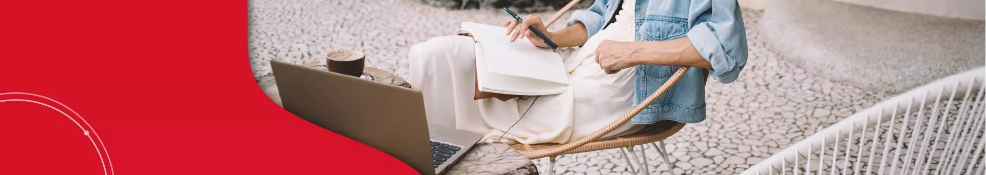 Aprenda cómo el Sistema de Clasificación Integral (CRS) evalúa su perfil para Express Entry en Canadá. Descubra cómo mejorar su puntaje CRS y aumentar sus posibilidades de inmigrar.