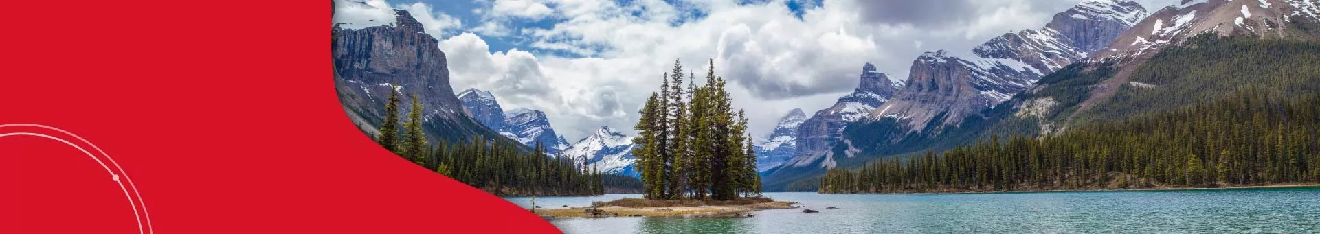 Explore Canada's stunning national parks, from majestic mountains to serene coastlines, offering unforgettable experiences in nature's finest landscapes.

